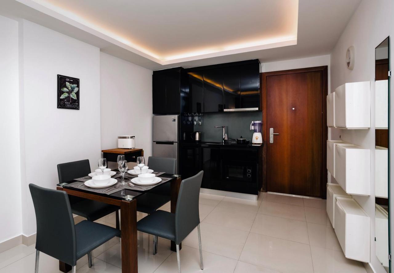 Club Royal Wongamat Apartment Pattaya Exterior photo